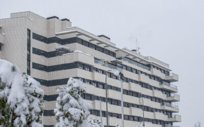 How Temperature Swings Affect Your Commercial Roof Membrane